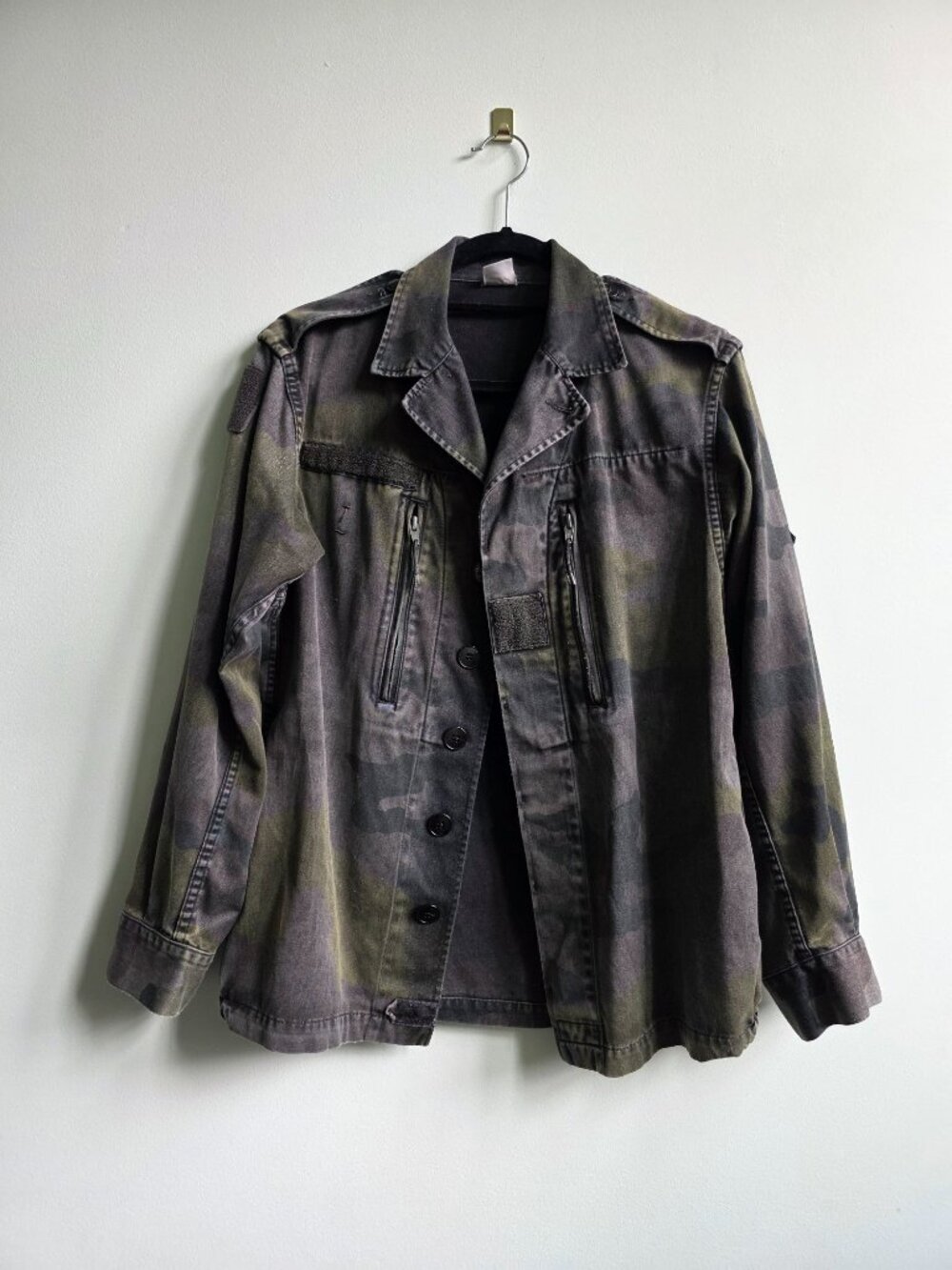 Size L Brandy Melville Military-Inspired Camouflage Field Jacket, Olive / Brown